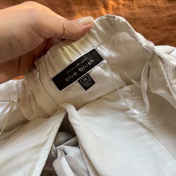 Super Cute Romper! Perfect for date night ✨ - Picture 4 of 4